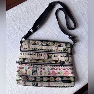 Sakroots Artist Circle Crossbody Bag Aztec Tribal Multi Pocket Adjustable